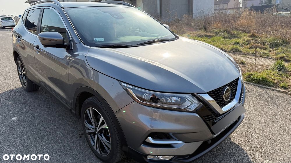 Nissan Qashqai 1.3 DIG-T N-Connecta - 1