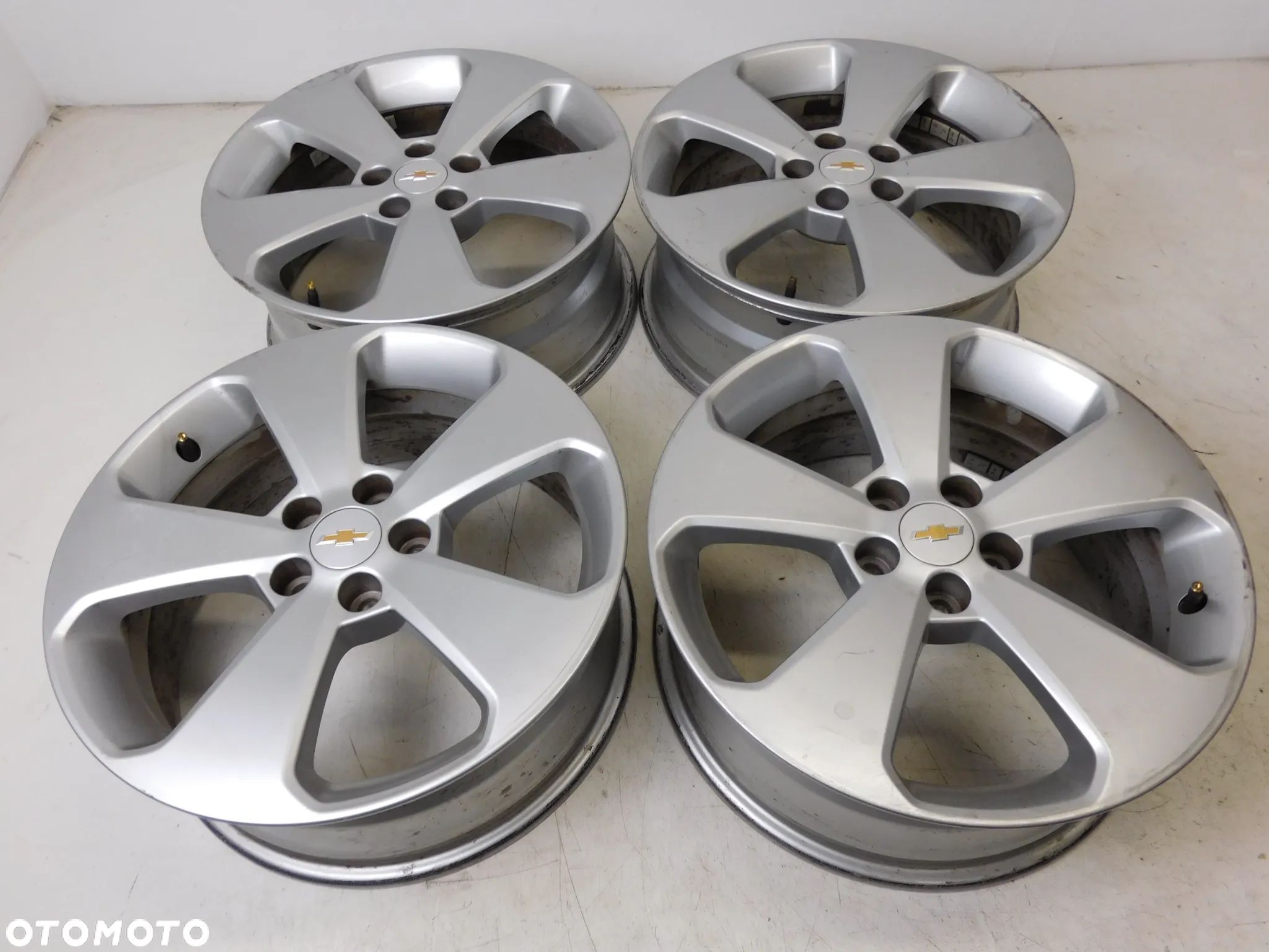 FELGI aluminiowe17 CHEVROLET TRAX CRUZE MOKKA 5x105 - 1
