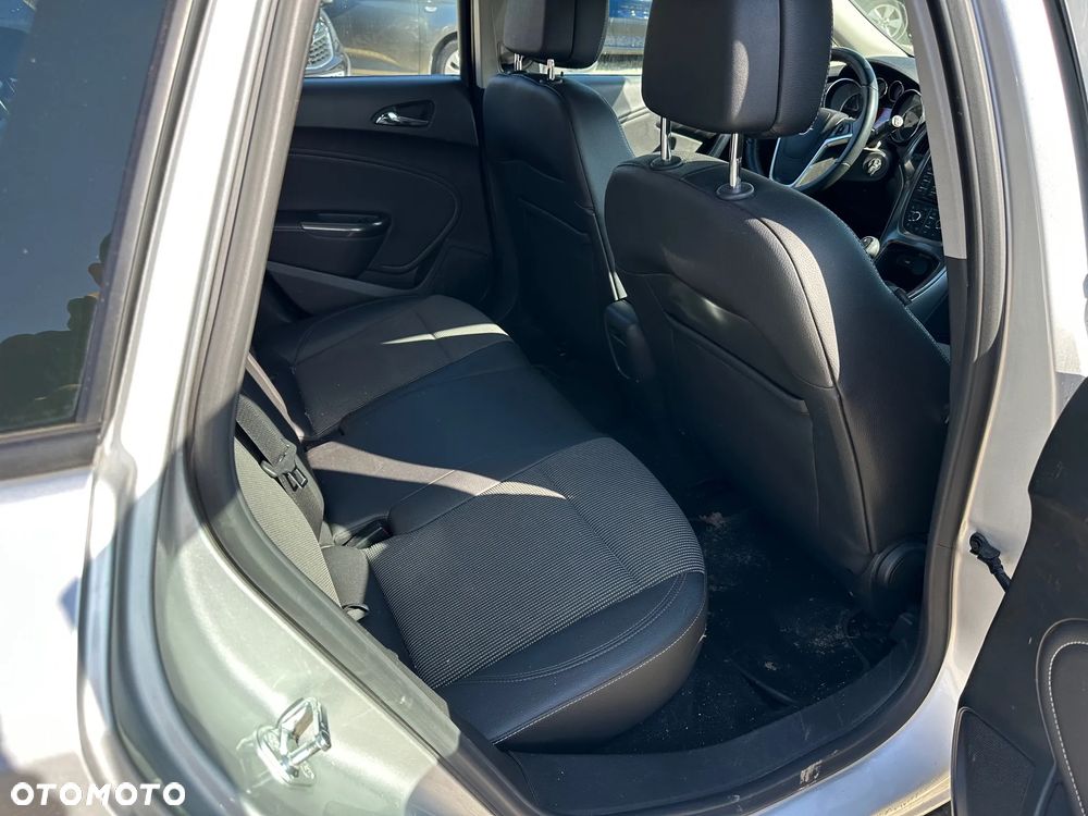 Opel Astra 2.0 CDTI DPF Start/Stop Innovation - 9