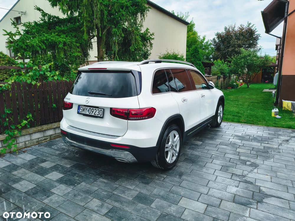 Mercedes-Benz GLB 250 8G-DCT - 15