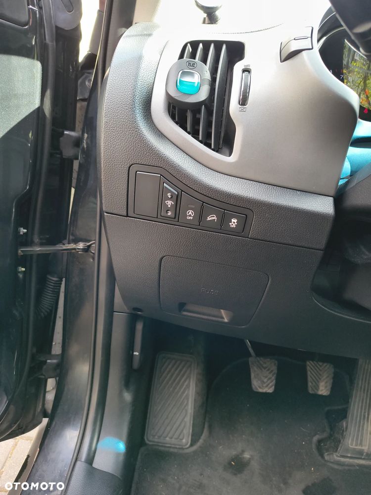 Kia Sportage 1.6 GDI Business Line L 2WD - 26