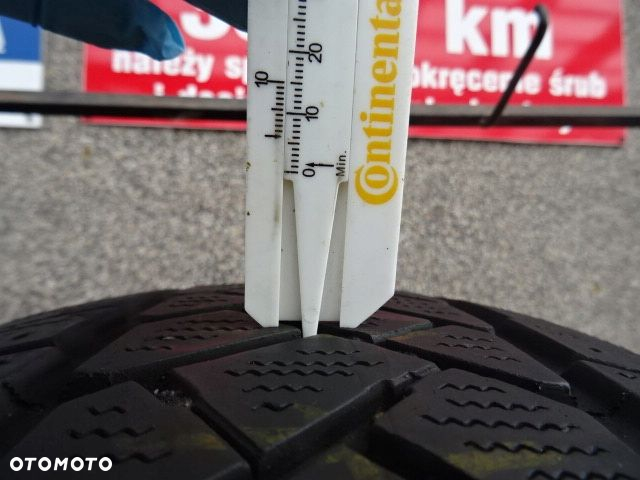 215/60/R17C 104/102H DUNLOP SP LT60-6 - 2