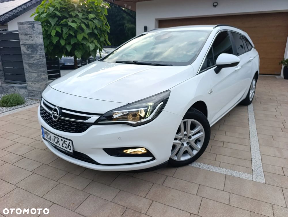 Opel Astra - 2