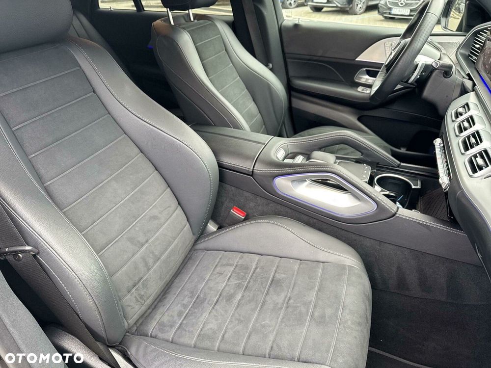 Mercedes-Benz GLE - 23