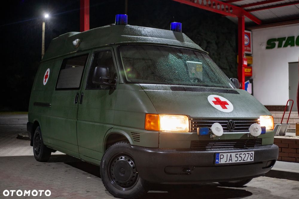 Volkswagen Transporter - 4