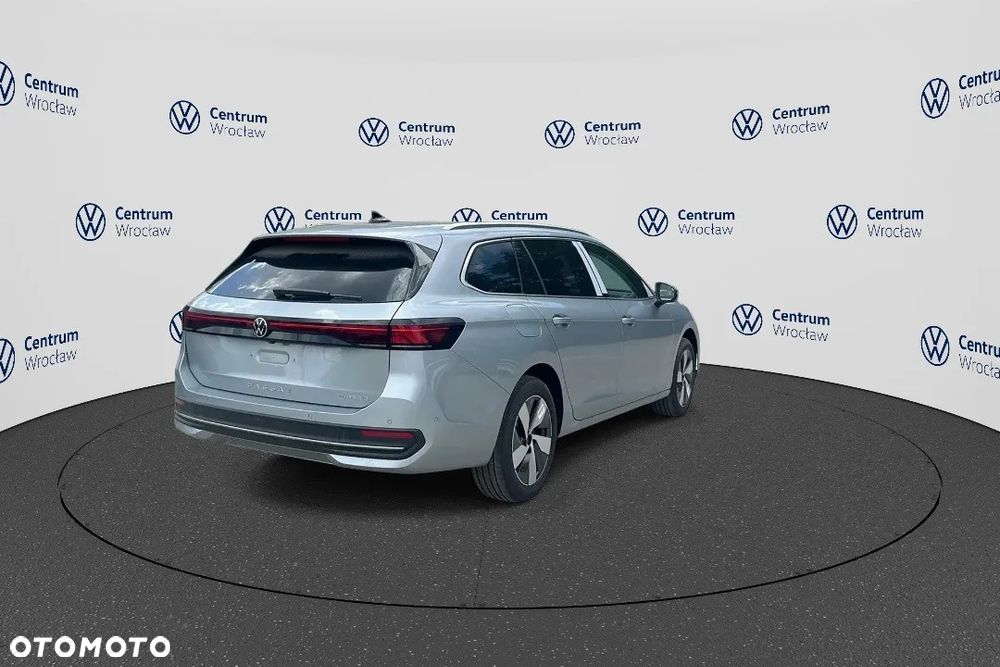 Volkswagen Passat 1.5 TSI eHybrid PHEV Business Plus DSG - 5