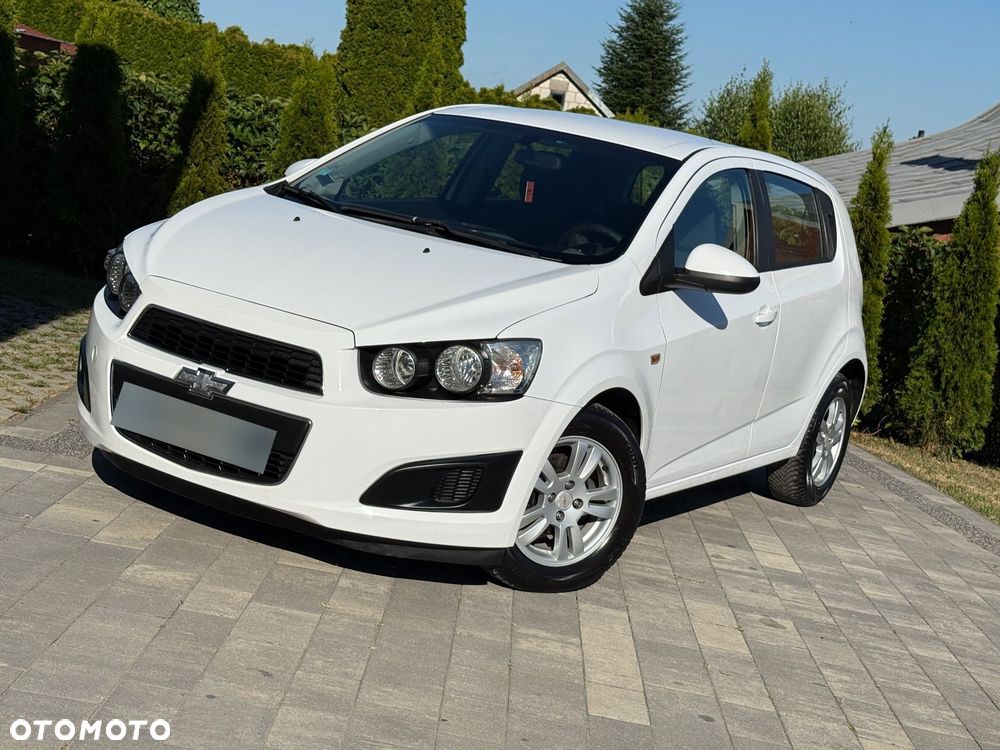 Chevrolet Aveo 1.2 - 3