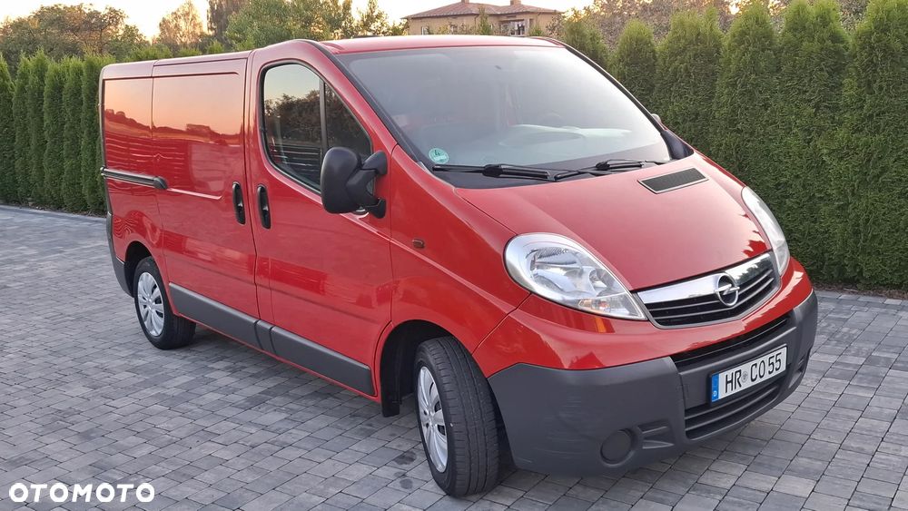 Opel VIVARO - 8