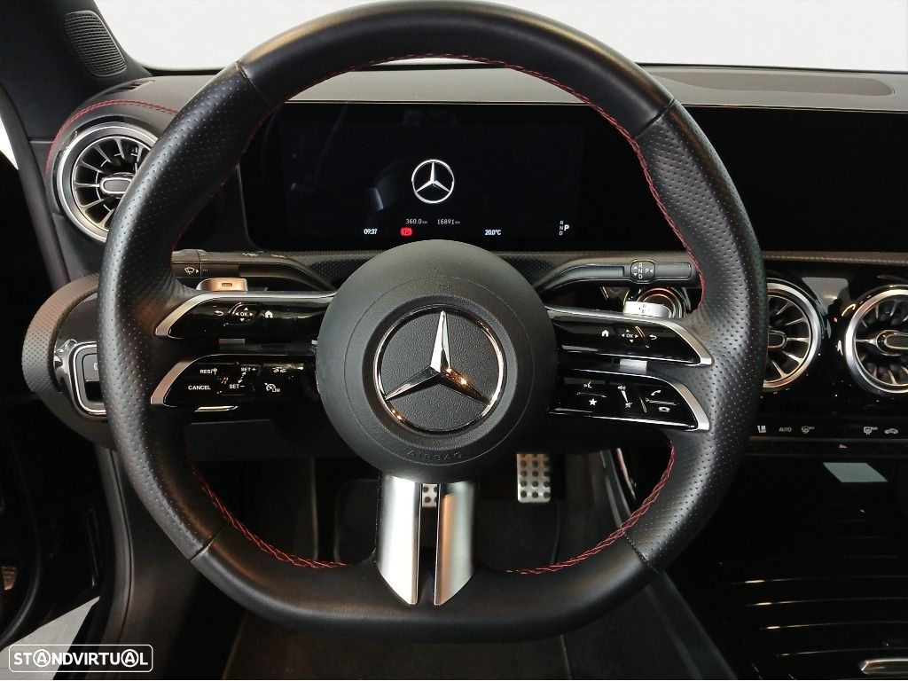 Mercedes-Benz CLA 250 e AMG Line - 10