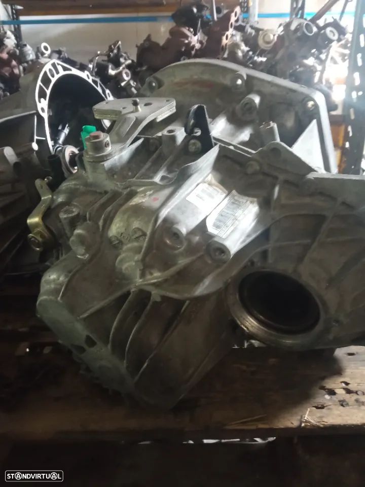 Caixa de velocidades Renault Trafic / Laguna 1.9 Dci- REF: PK6 018 - 1