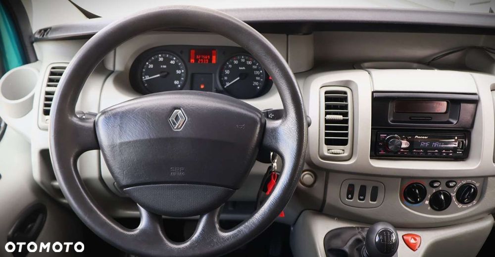 Renault Trafic - 24