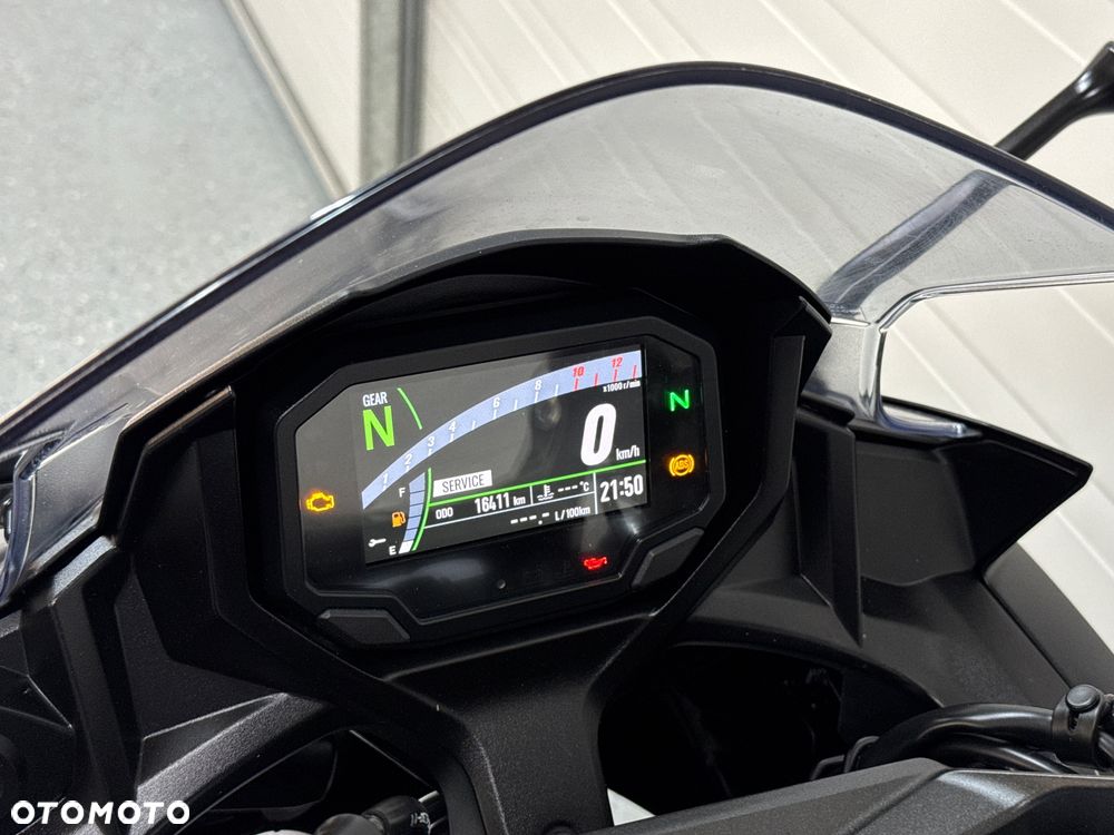 Kawasaki Ninja - 23