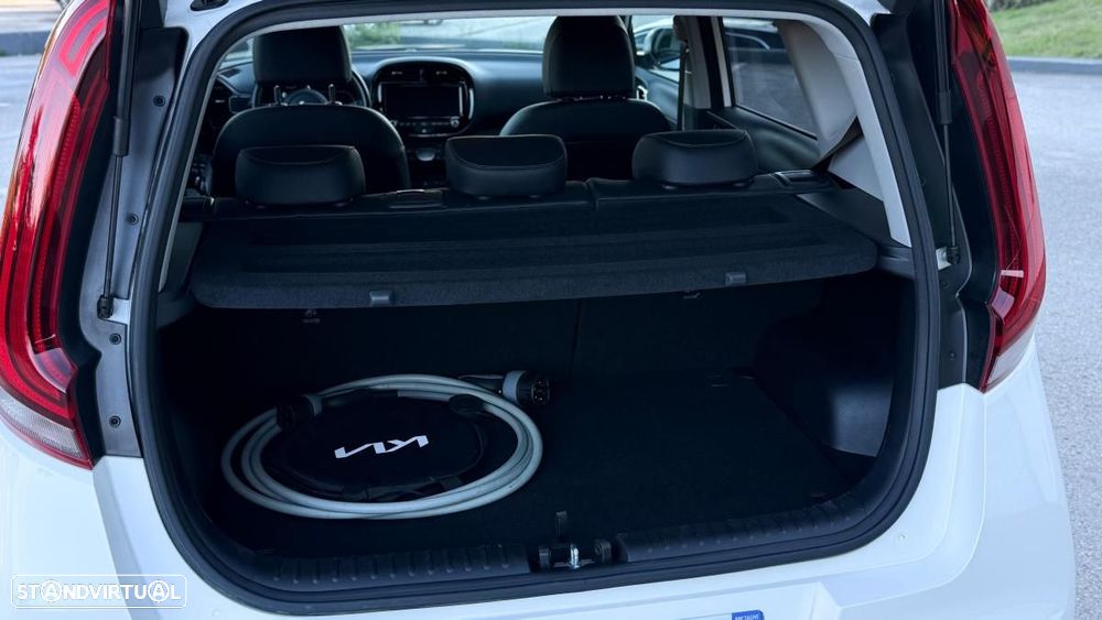 Kia e-Soul 64kWh - 6