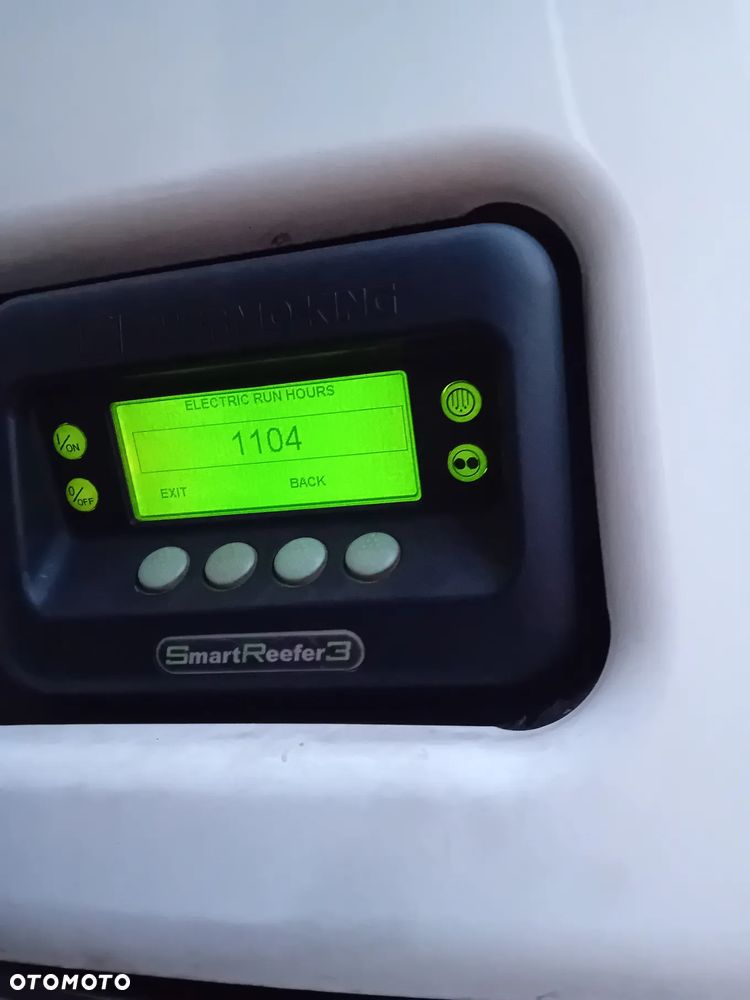 Schmitz Cargobull Schmitz SKO/ thermo king - 8