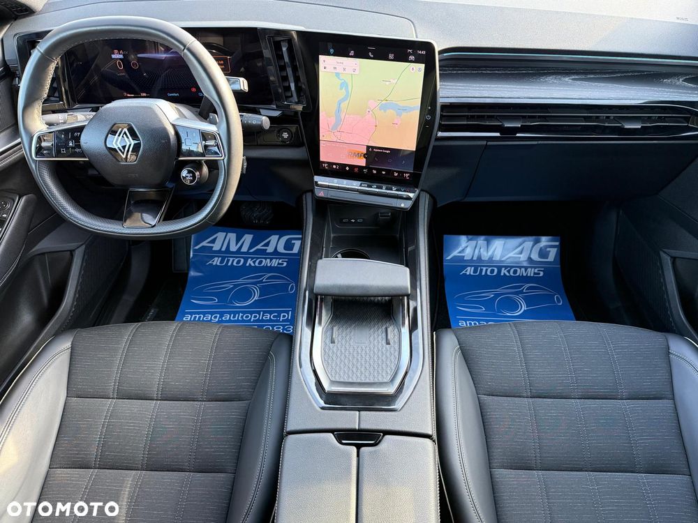 Renault Austral E-Tech Full 200 Iconic - 24