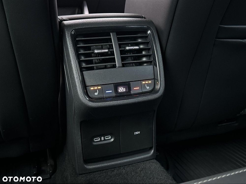 Skoda Octavia 2.0 TDI 4x4 RS DSG - 33