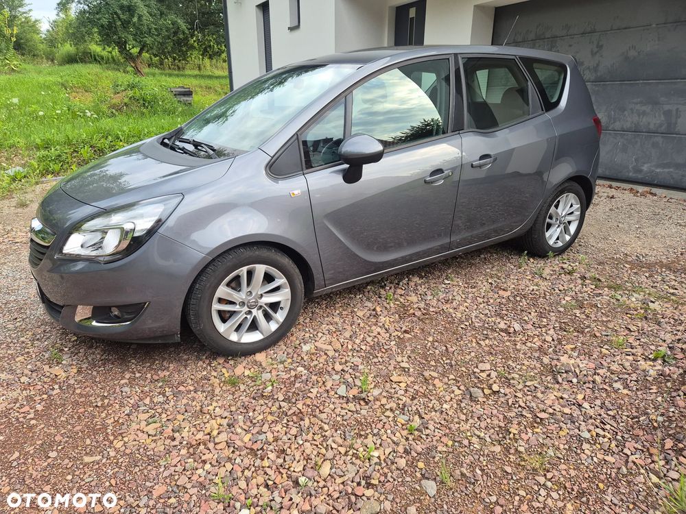 Opel Meriva - 8