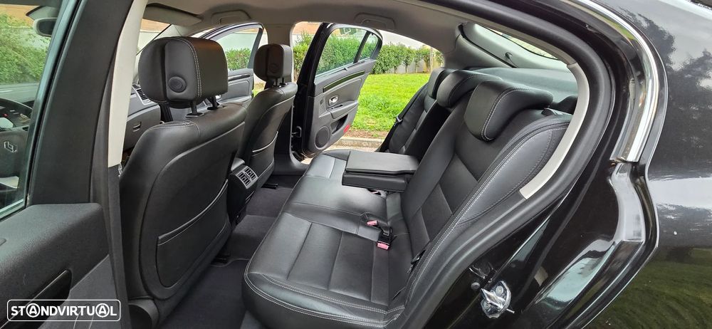 Renault Laguna 2.0 dCi Initiale Aut. - 22