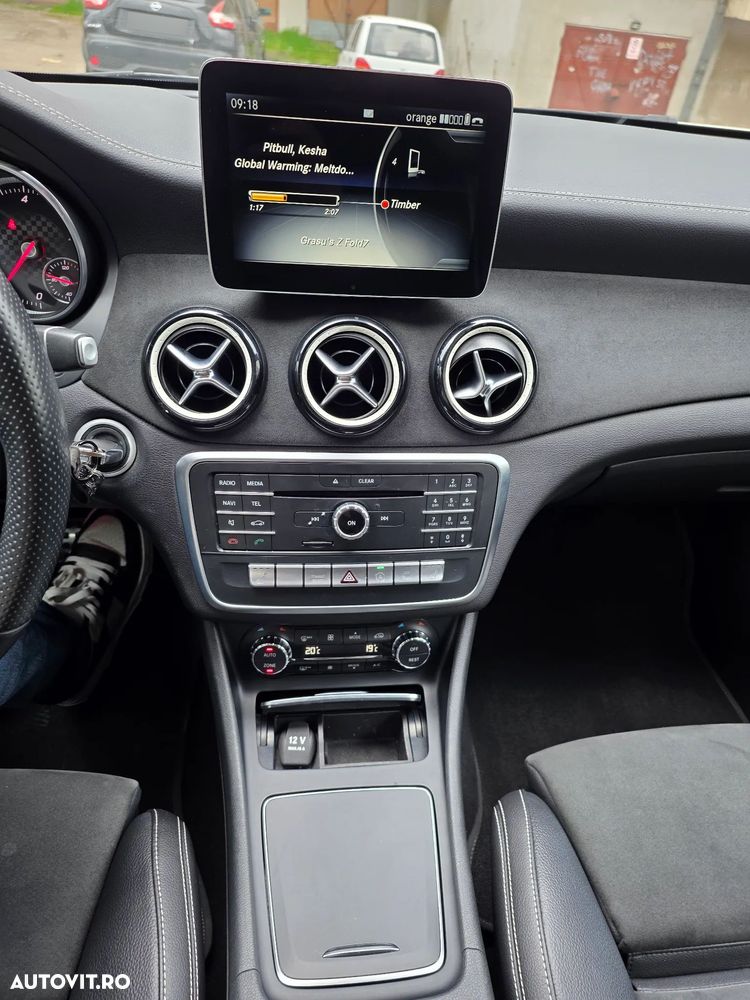 Mercedes-Benz A 180 - 9
