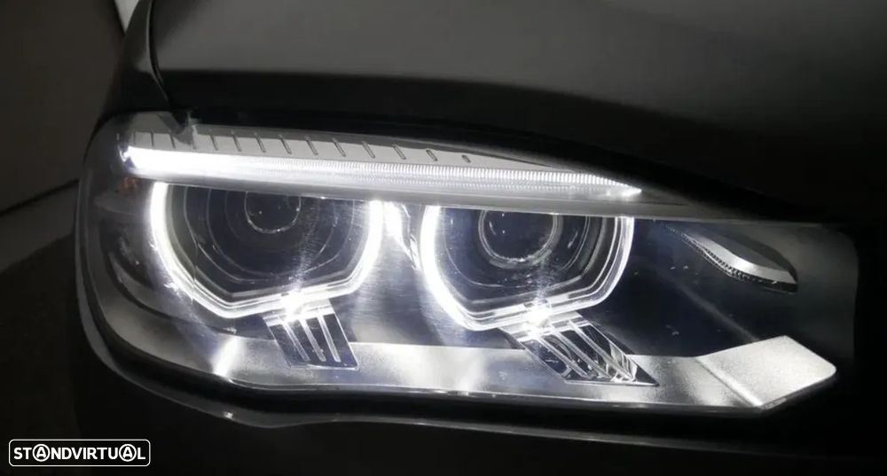 BMW X5 30 d xDrive Pack M - 38