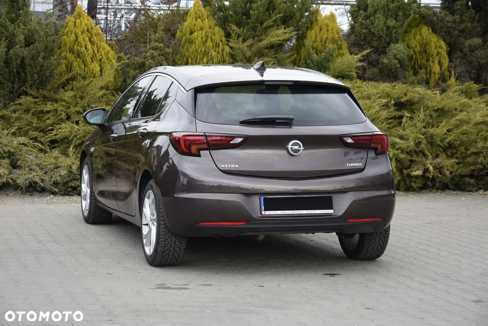 Opel Astra 1.4 T Elite - 32