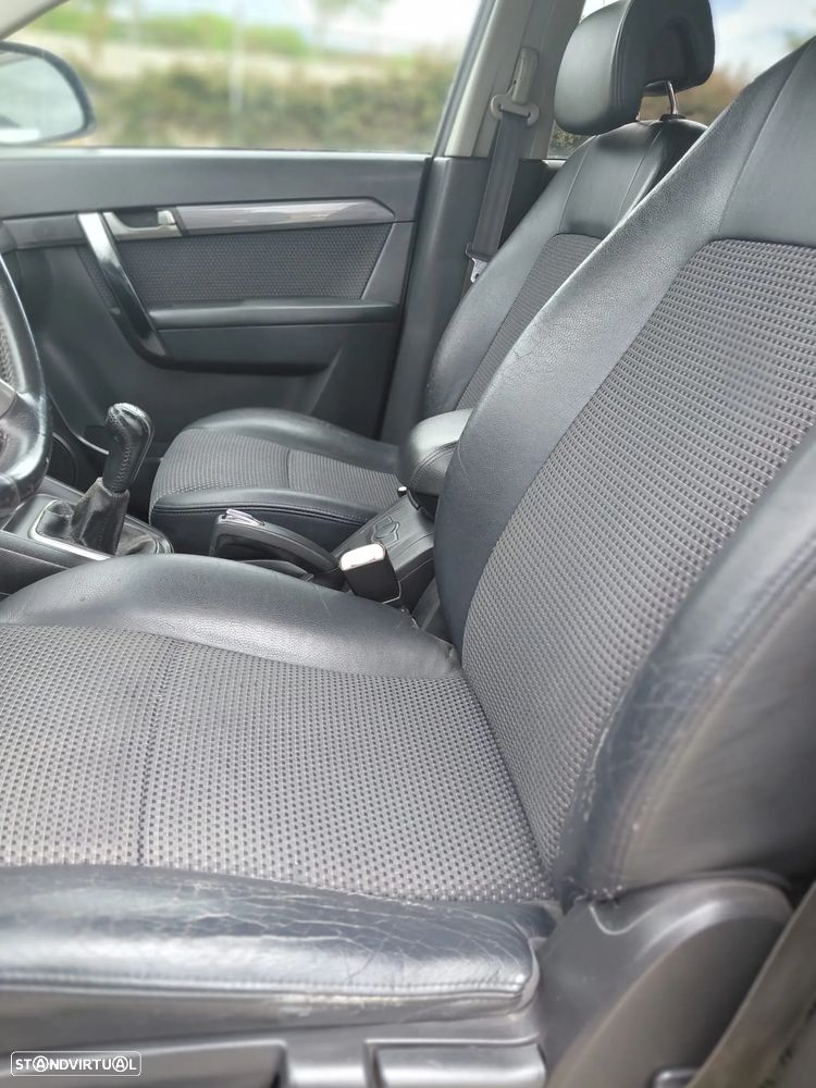 Chevrolet Captiva 2.0 VCDi Seven 7L - 13