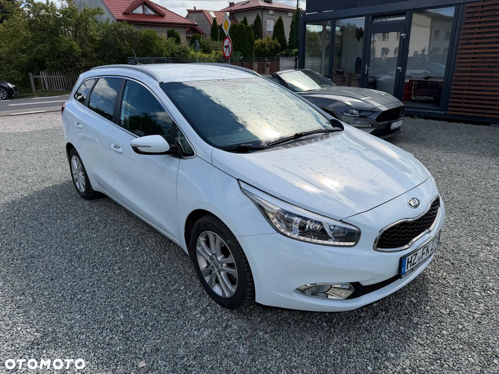 Kia Ceed 1.6 CRDi Smart - 4
