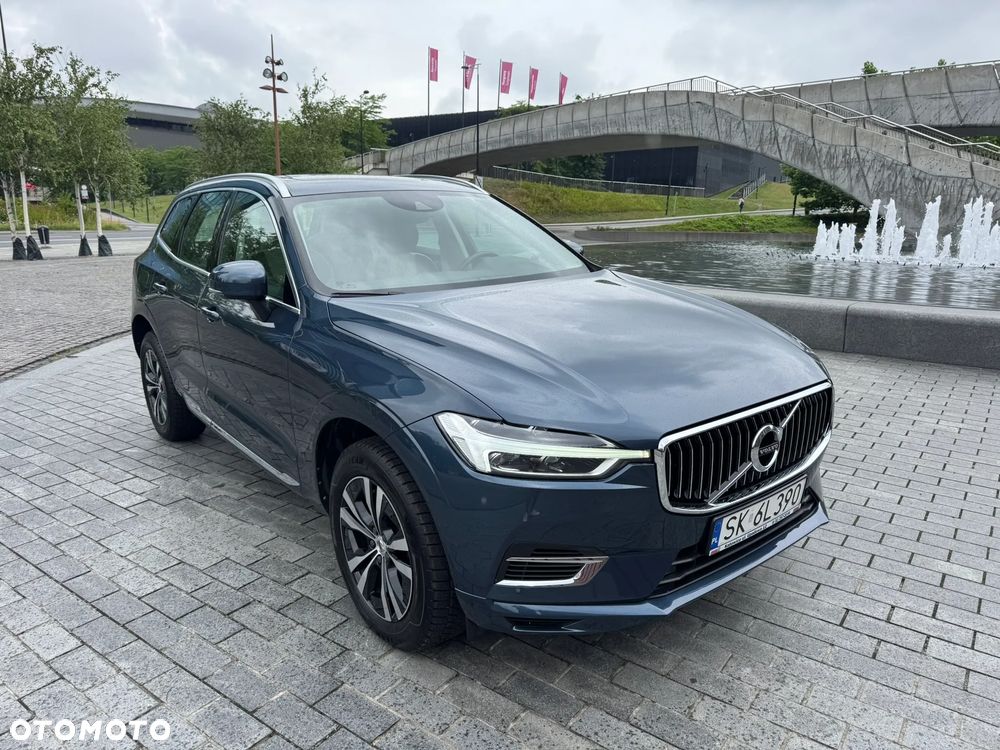 Volvo XC 60 T6 Plug-In Hybrid AWD Inscription - 2
