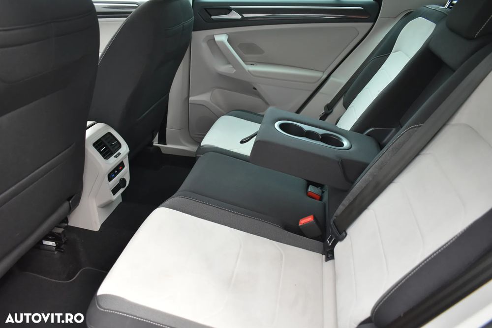 Volkswagen Tiguan 2.0 TDI SCR DSG 4Motion Elegance - 23