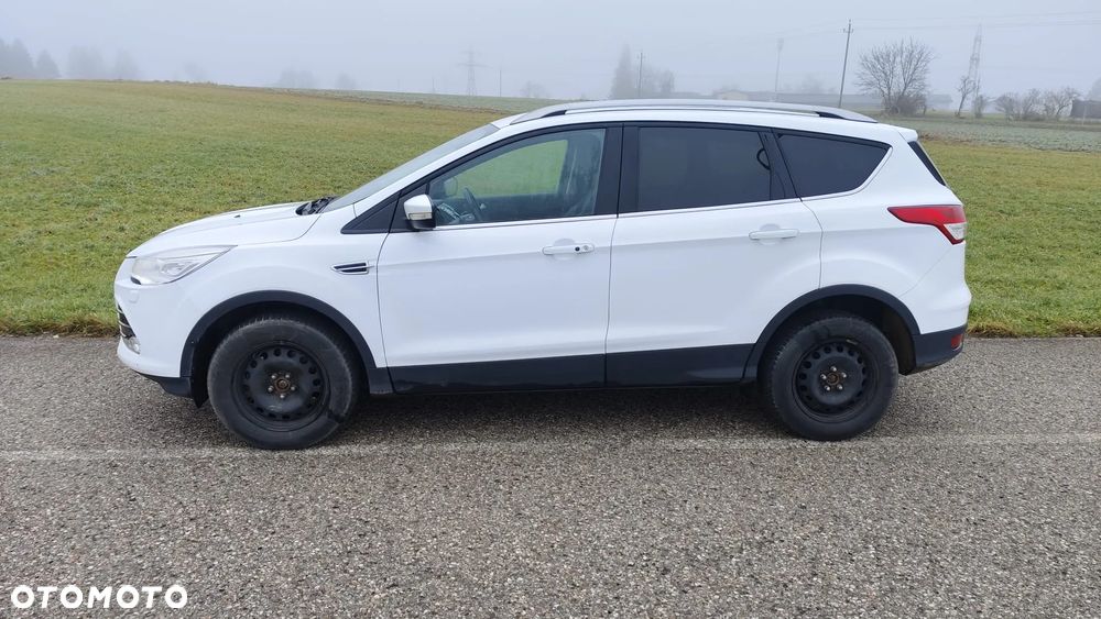 Ford Kuga 2.0 TDCi 4x4 Titanium - 4