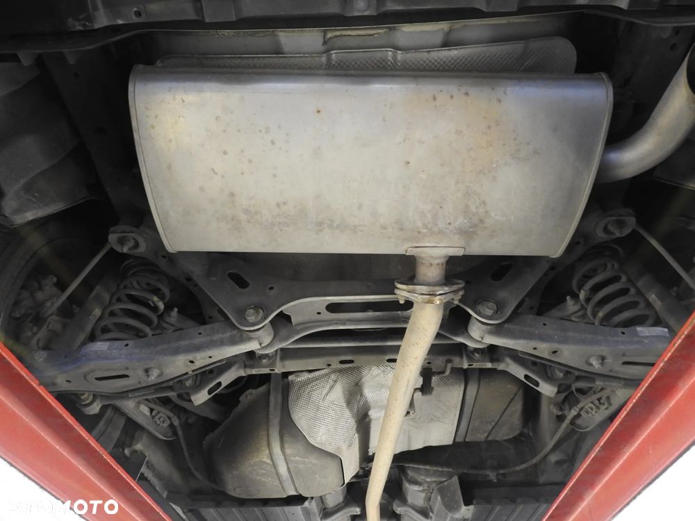 Kia Sportage 1.7 CRDI 2WD ISG Dream-Team Edition - 32