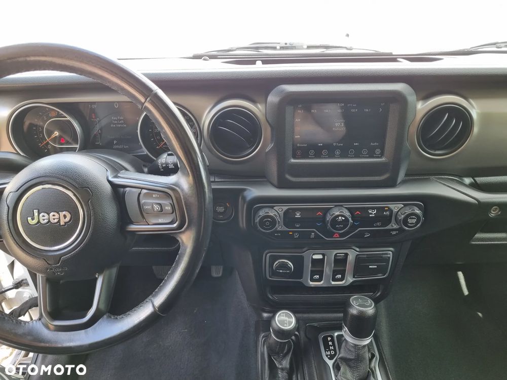 Jeep Wrangler GME 2.0 Turbo 80th Anniversary - 16