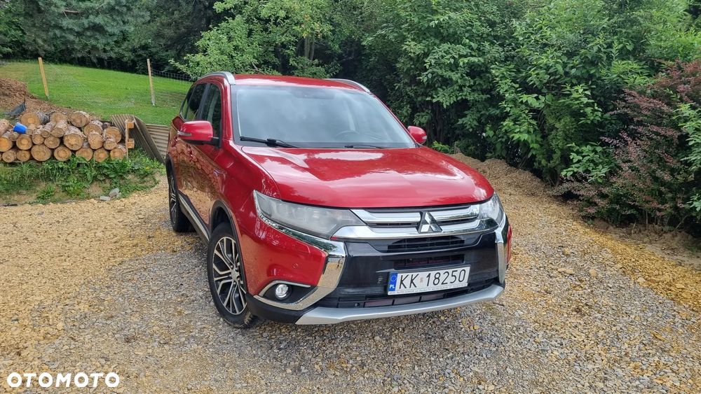 Mitsubishi Outlander 2.0 Intense 4WD CVT - 13