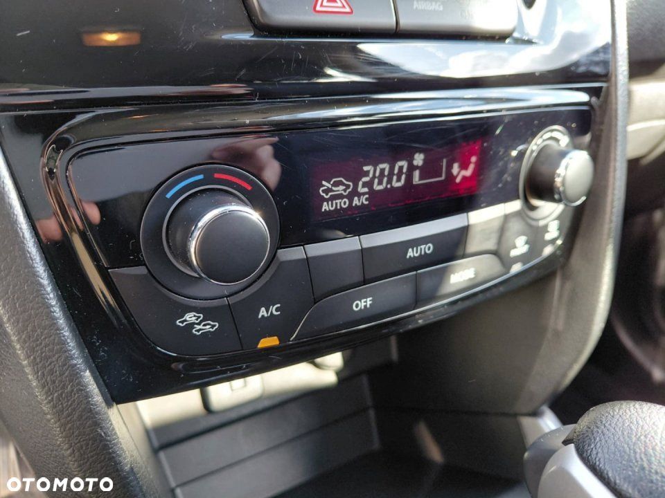 Suzuki Vitara - 13