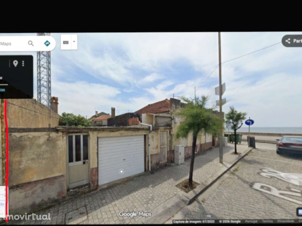 Conjunto de 3 Pequenas Casas na Primeira Linha de Praia Espinho - Grande imagem: 4/6