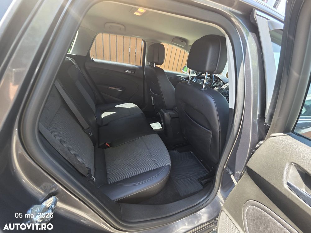 Opel Astra 1.7 CDTI - 10
