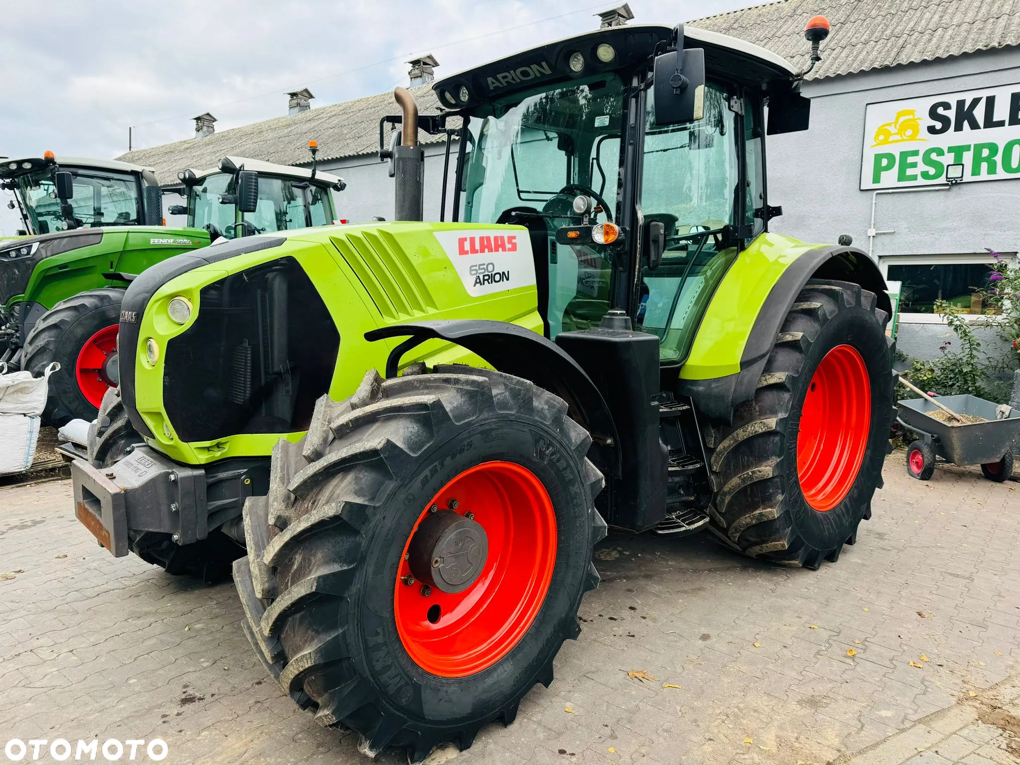 Claas Arion 650 - 11