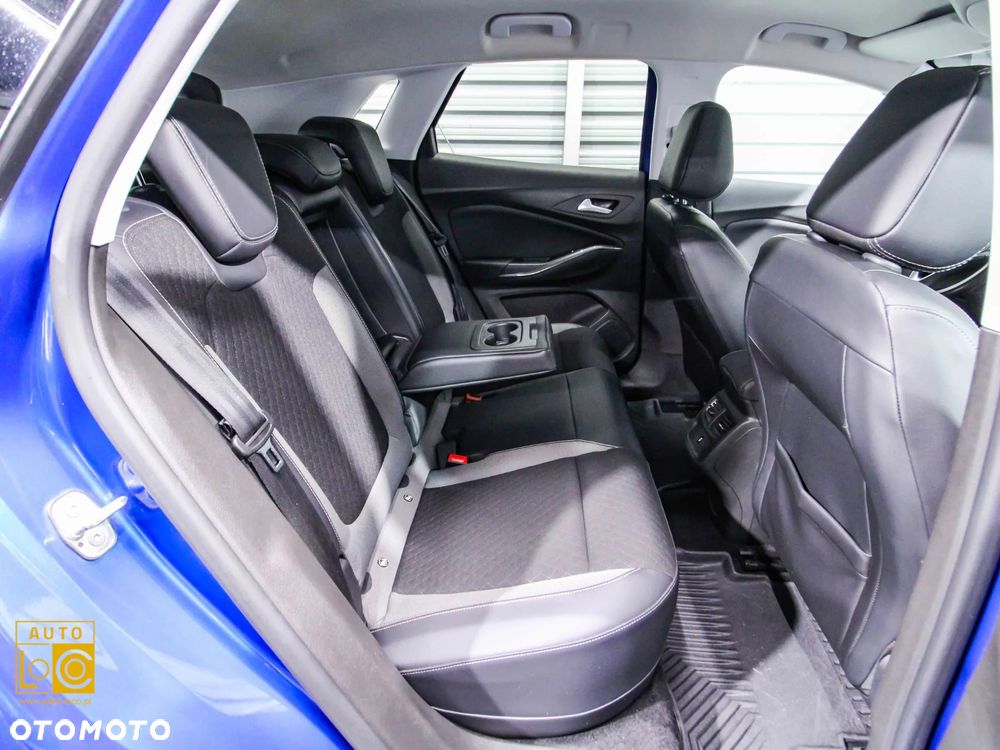 Opel Grandland X 1.6 T PHEV 4x4 Elegance Business Pack - 11