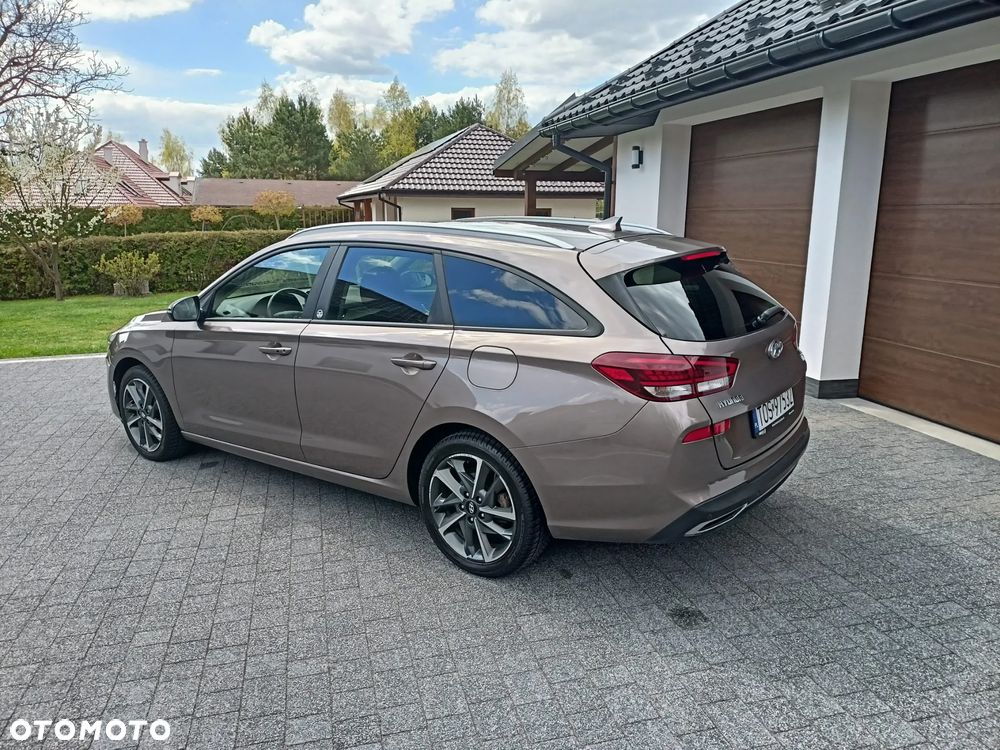 Hyundai i30 1.6 CRDI EDITION 30+ - 17