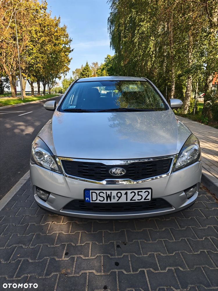 Kia Ceed - 2