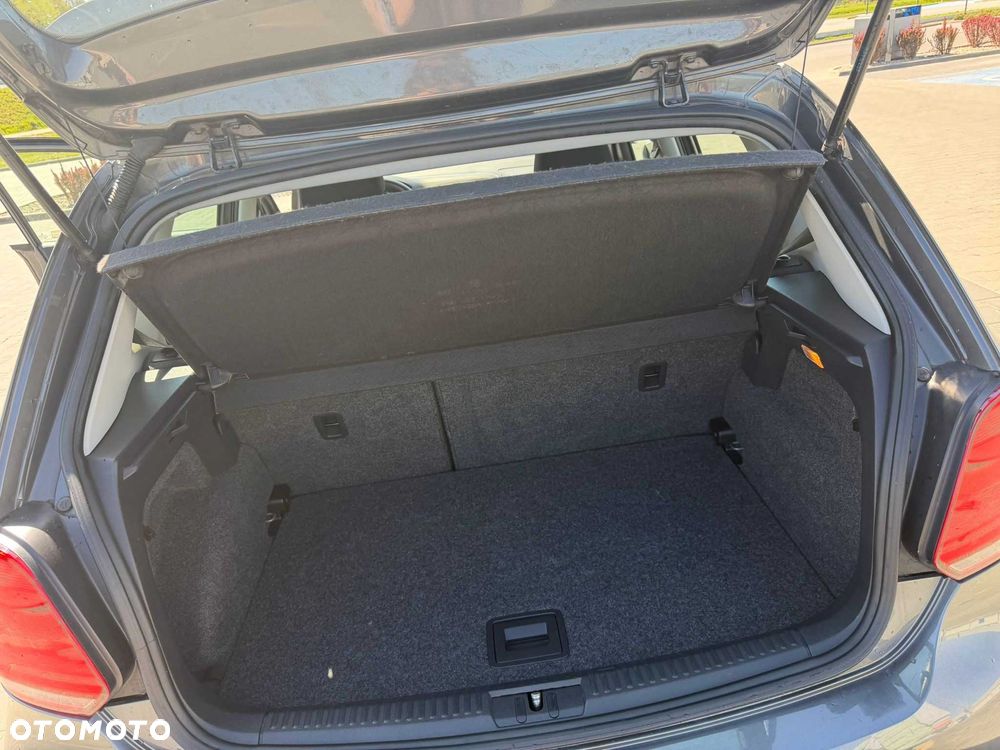 Volkswagen Polo - 4