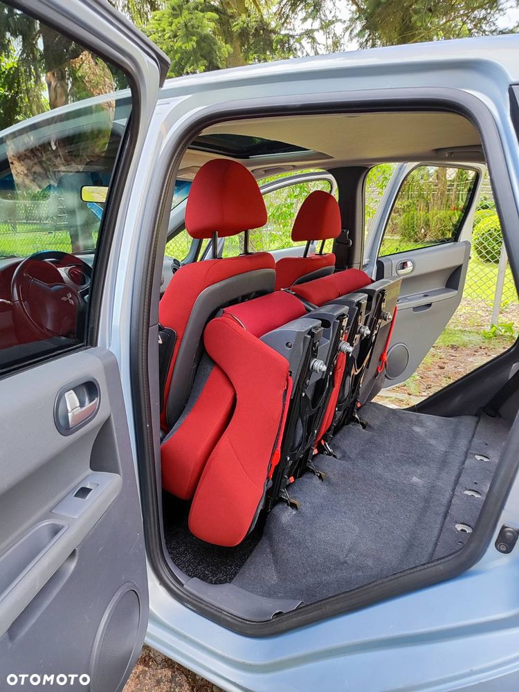 Mitsubishi Colt 1.5 Invite - 13
