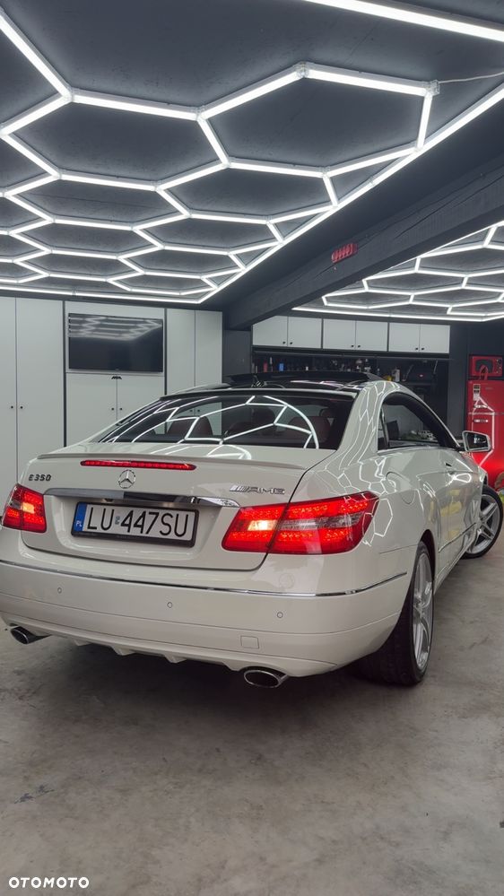 Mercedes-Benz Klasa E 350 BlueEffICIENCY - 2