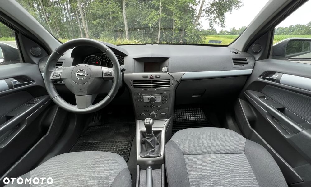 Opel Astra 1.6 Enjoy - 8