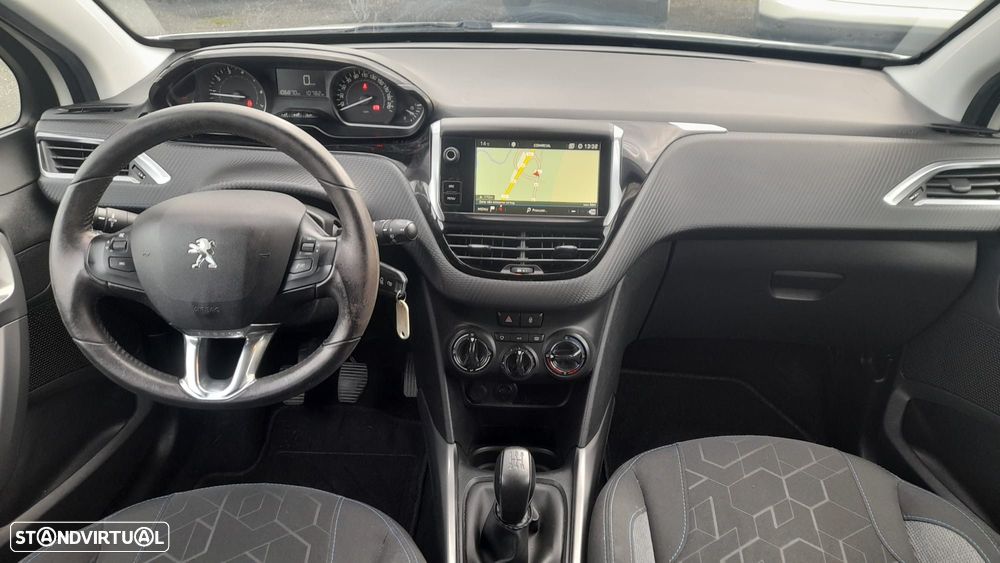 Peugeot 2008 1.2 PureTech Style - 14