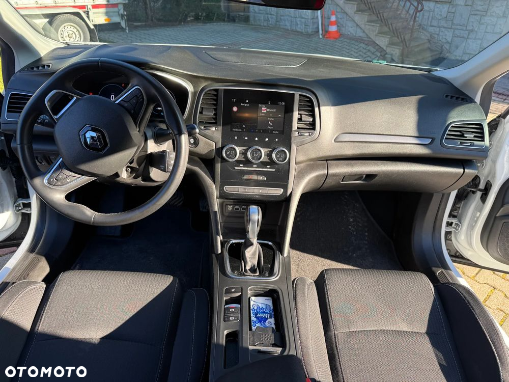 Renault Megane ver-grandtour-e--tech-plug--in-hybrid-160-e--tech-engineered - 15