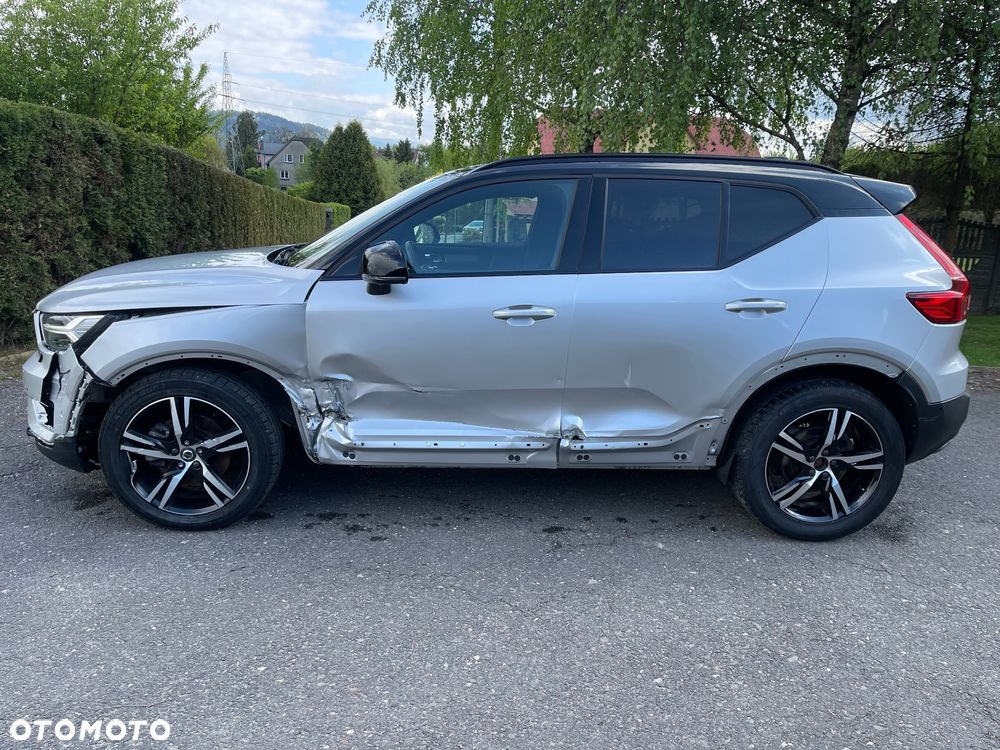 Volvo XC 40 D4 AWD Geartronic R-Design - 13