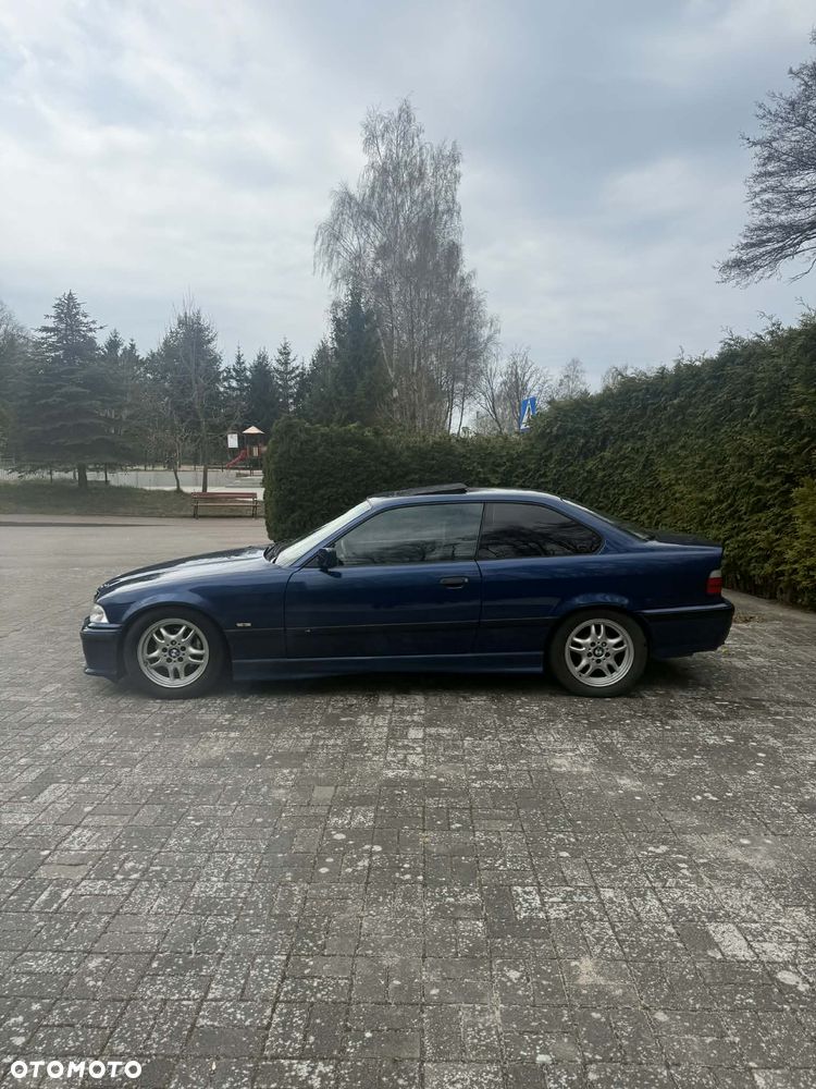 BMW Seria 3 316i - 3