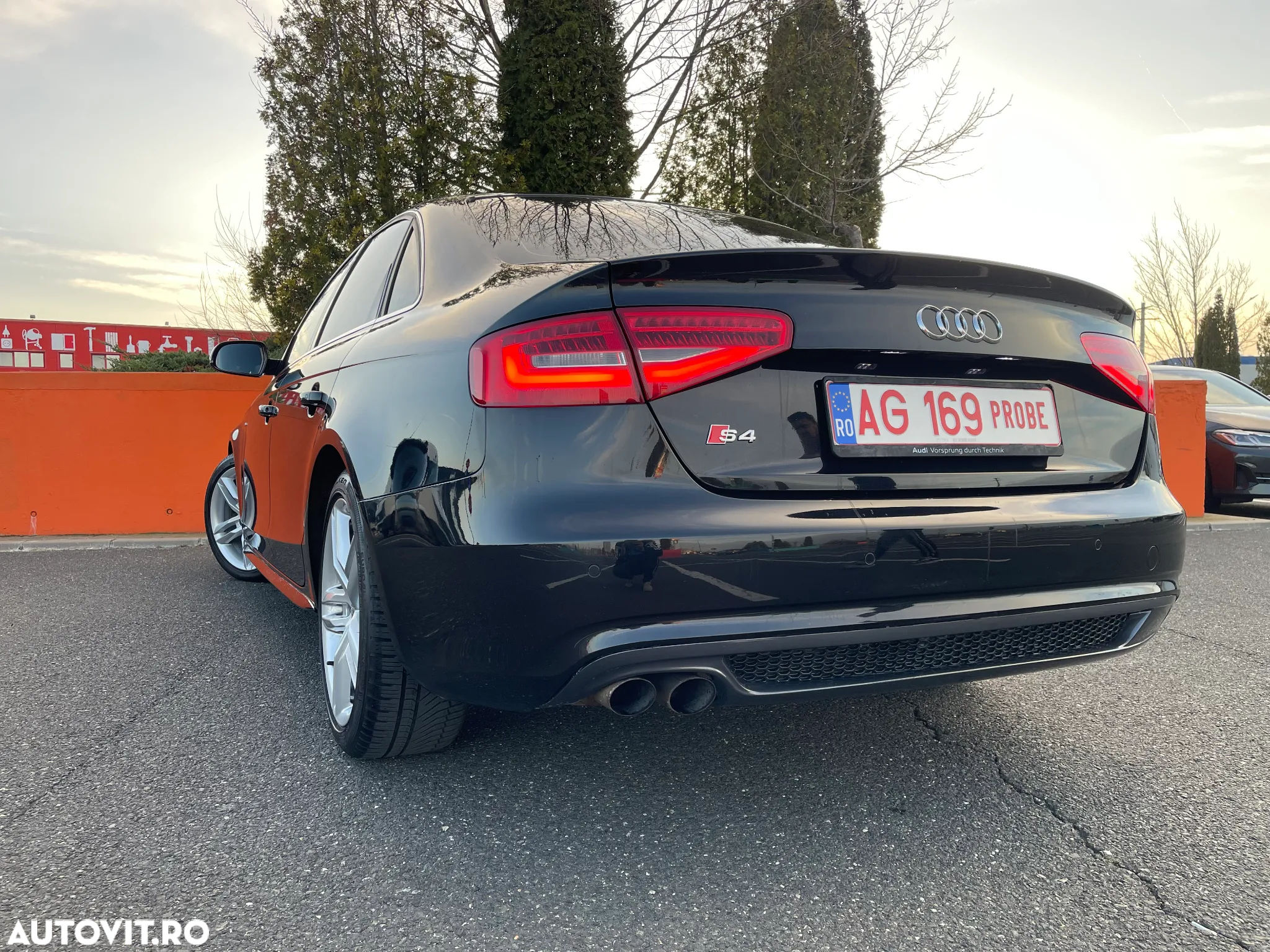 Audi A4 2.0 TDI DPF S line Sportpaket (plus) - 18
