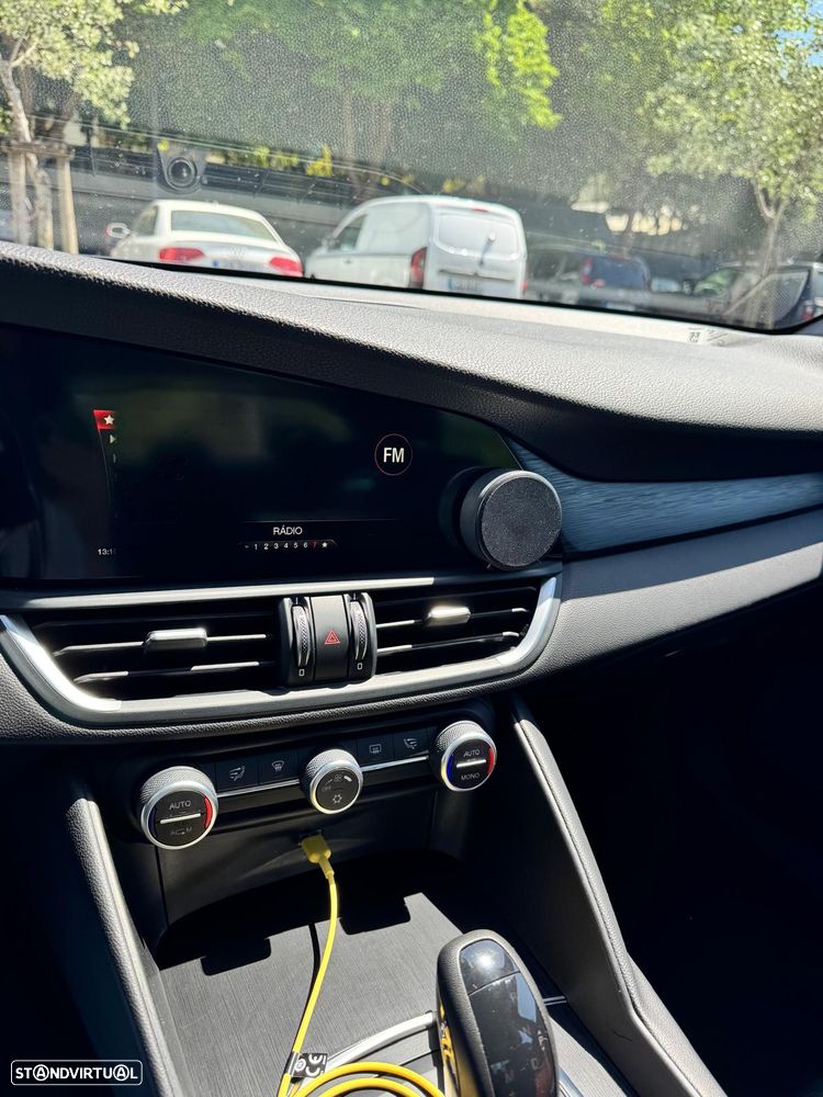 Alfa Romeo Giulia 2.2 D Super AT8 - 7